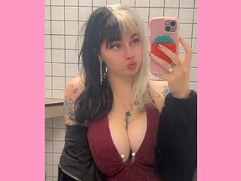 Angelina_Glass